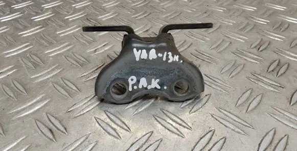 Toyota Yaris Front door lower hinge 