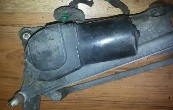 Honda Accord Wiper motor 53546602