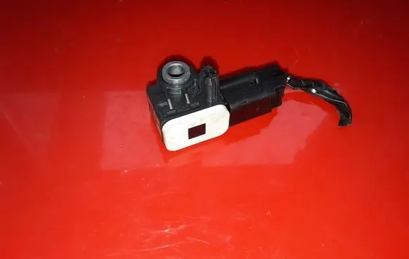 Ford C-MAX II Airbag deployment crash/impact sensor AM5T14B342AA C83HA