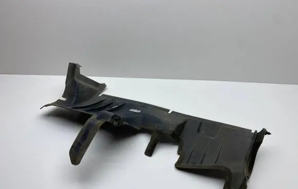 Dodge Charger Intercooler air guide/duct channel