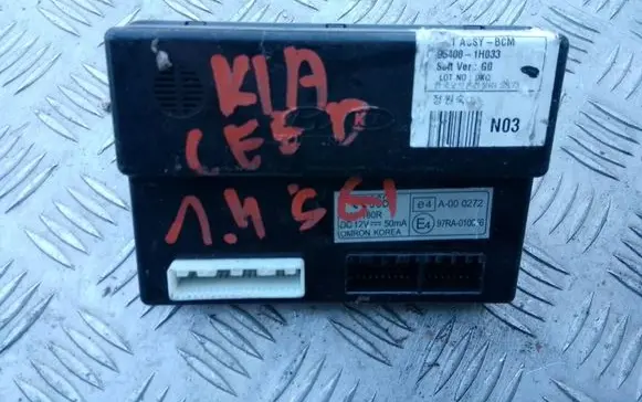 KIA Ceed BSM Control unit 954001H033 97RA0100R6
