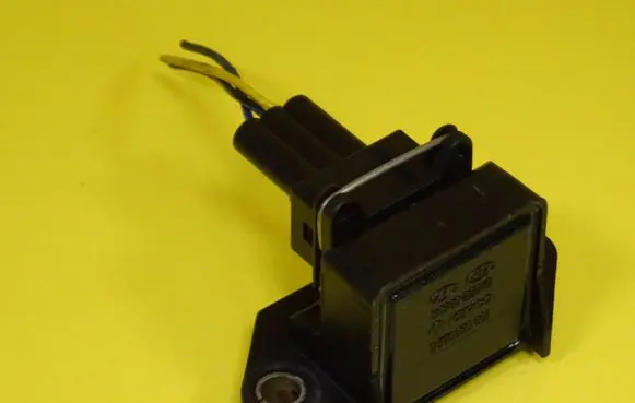 Hyundai Atos Classic ESP acceleration yaw rate sensor 3936022040 9570930001