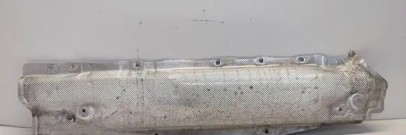 Volvo XC40 Exhaust heat shield 32260280