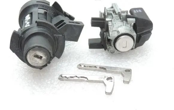 Mercedes-Benz E W212 Tailgate/trunk/boot lock/catch/latch A2047600377 A2128903967