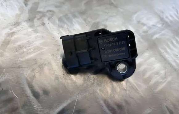 Maserati Levante Air pressure sensor 0281006028