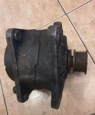 Volkswagen PASSAT B4 Generator/alternator 0123310001 028903025H