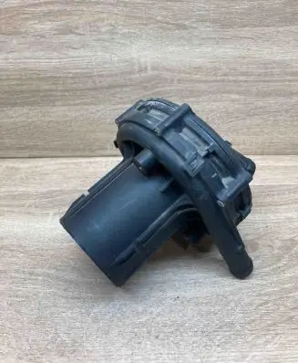 Mercedes-Benz E W212 Electric auxiliary coolant/water pump 518311601736