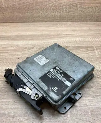 Opel Omega B1 Engine control unit/module ECU 90494179 0281001427