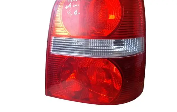 Volkswagen Touran I Rear/tail lights 1T0945096G 1T0945112E