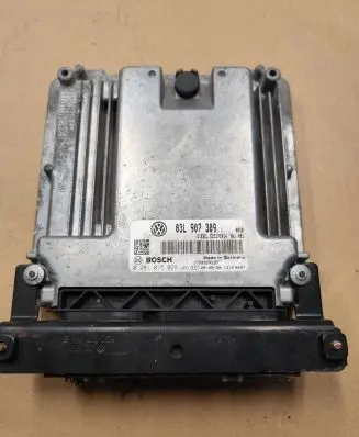 Volkswagen PASSAT B6 Engine control unit/module 03L907309 1039S24297 0281015029