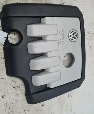 Volkswagen Golf V Engine cover (trim) 03G103925