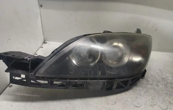 Mazda 3 I Headlight/headlamp