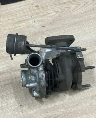 Audi A4 S4 B5 8D Turbo 028145702L 45462731