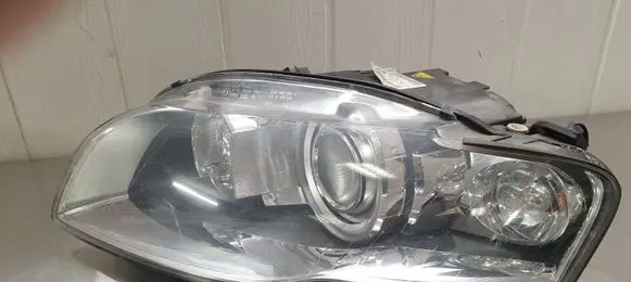 Audi A4 S4 B7 8E 8H Headlight/headlamp