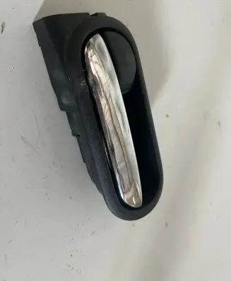 Mazda CX-7 Front door interior handle ABBS AL83