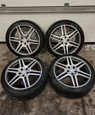 Mercedes-Benz E C207 W207 R18 alloy rim A2074011302