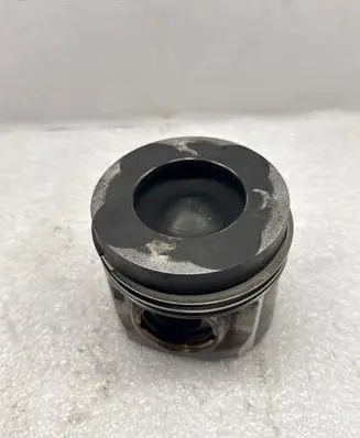 BMW 5 G30 G31 G38 Piston 11258584899 8584899