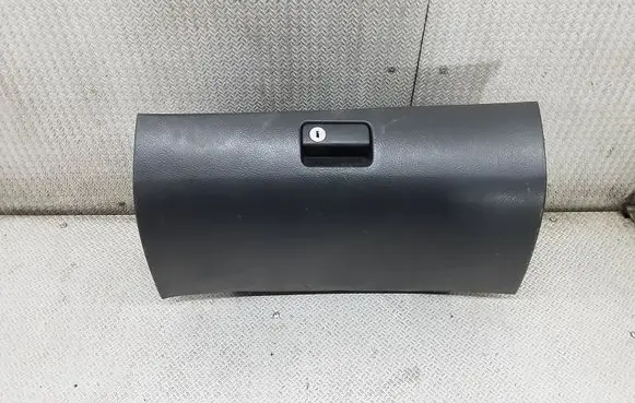 Toyota Avensis T250 Glove box 5555005070