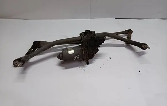Jaguar XF X250 Front wiper linkage and motor 8X2317500BD 217108