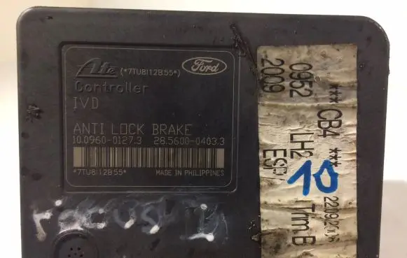 Ford Focus ABS Pump 28560004033 10096001273