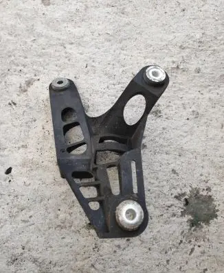 Skoda Superb B6 (3T) Gear shift cable bracket PA66GF35