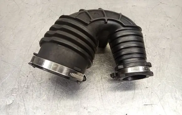 Audi A4 S4 B7 8E 8H Air intake hose/pipe 4F0129615E