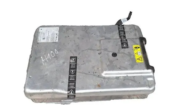 Tesla Model S Voltage converter inverter 101496300K