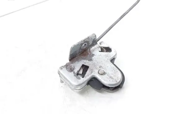 Opel Astra G Tailgate/trunk/boot lock/catch/latch 90457253