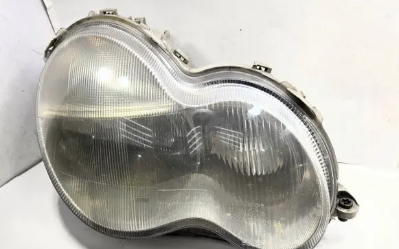 Mercedes-Benz C W203 Headlight/headlamp 0301166202 A2038200206