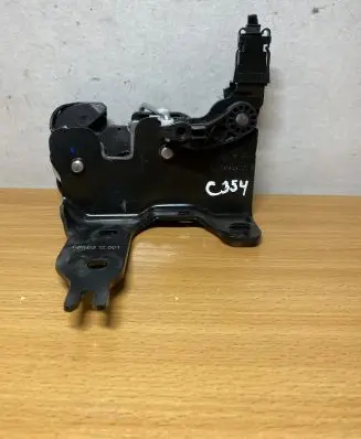 Mercedes-Benz E W212 Rear seat headrest A2129200176 C354