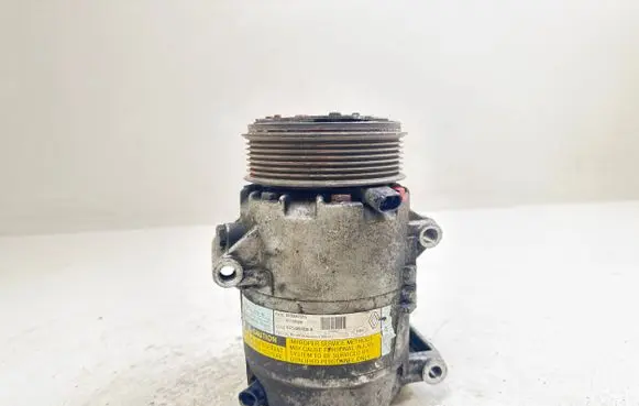 Renault Espace III Air conditioning (A/C) compressor (pump) 8200067915 01139509 03253091030B
