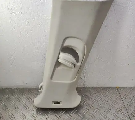 (B) pillar trim (top)