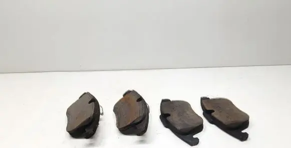 Volvo S60 Brake pads (front) 