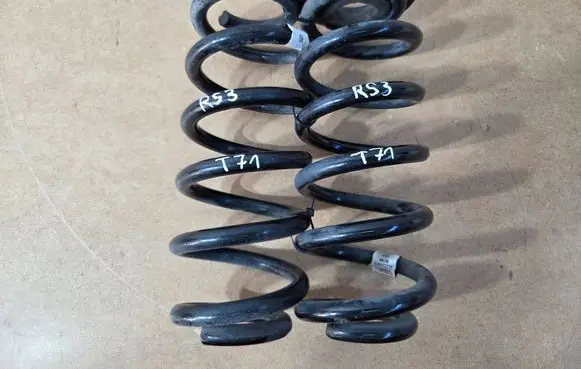 Audi RS3 8Y Rear coil spring 5Q0511115