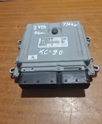 Volvo XC90 Engine control unit/module 30729826A 1039S12418 0281012103