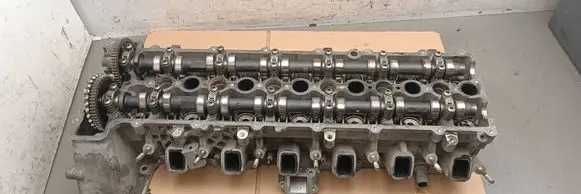 BMW X5 E53 Engine head 77885649 7781204 7788782