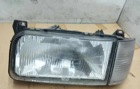Volkswagen PASSAT B3 Headlight/headlamp 13347900