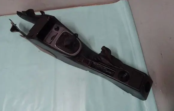 Alfa Romeo 147 Center console 