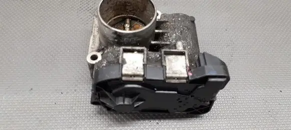 Ford Focus Throttle body valve 