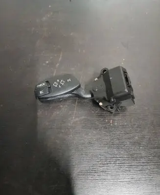 BMW 5 E60 E61 Indicator stalk 6924103 01106720