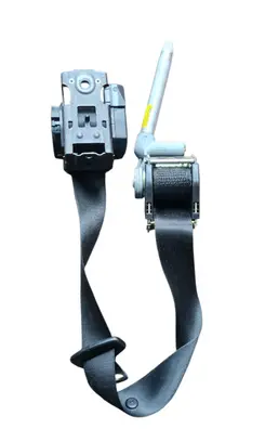 Rear seatbelt