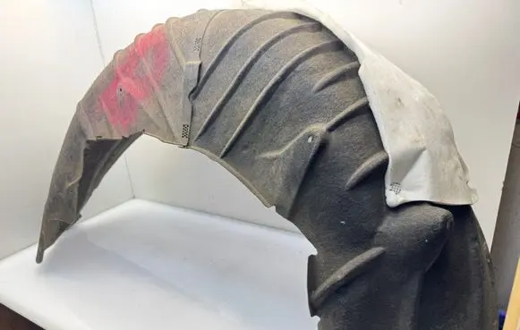 BMW iX Rear arch fender liner splash guards 963335402