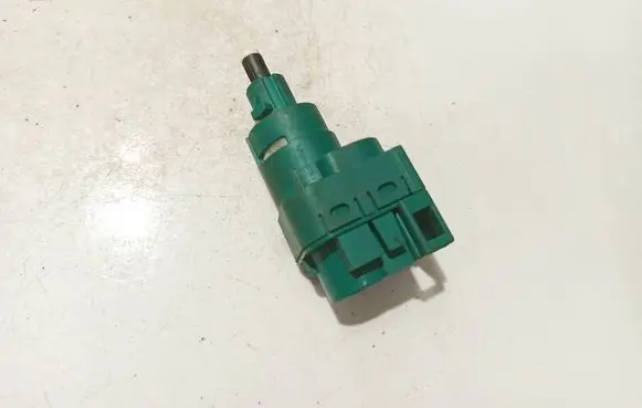 Volkswagen Golf IV Brake pedal sensor switch 1c0945511A