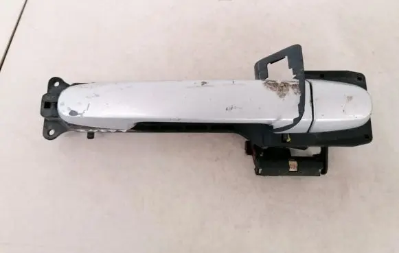 Toyota Corolla E120 E130 Front door exterior handle