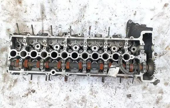 BMW X5 E53 Engine head 22468759