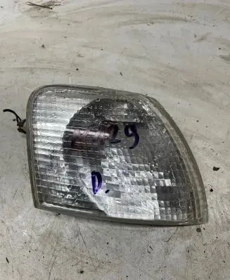 Volkswagen PASSAT B5 Front indicator light 084411516RF