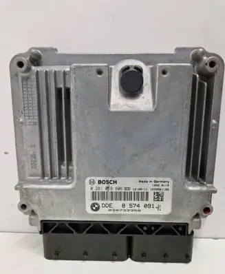 BMW 5 F10 F11 Engine control unit/module 8574091 030733359 0281019806