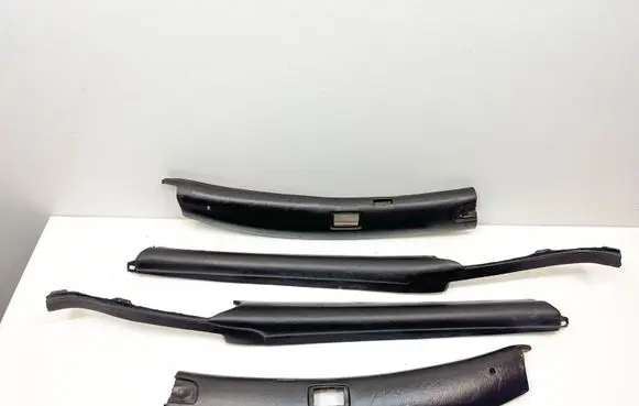 Mercedes-Benz SLC C107 Other interior part A1076702451 A1076702351
