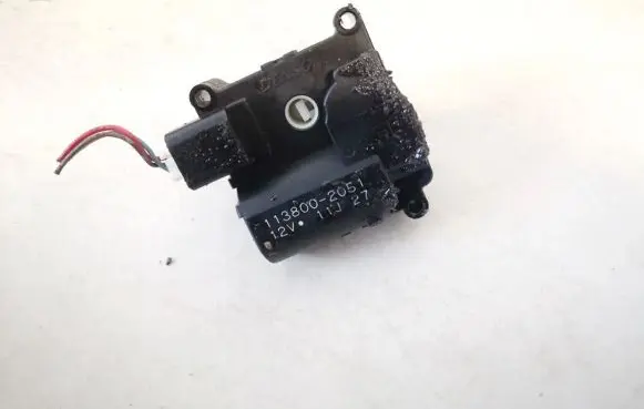 Toyota Corolla Verso AR10 Air flap motor/actuator 1138002051 113800-2051
