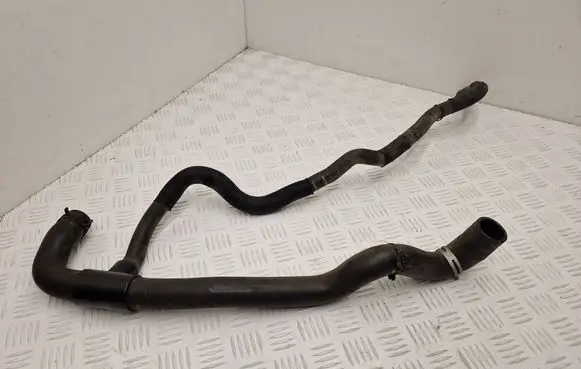 Renault Clio IV Engine coolant pipe/hose 215038226R
